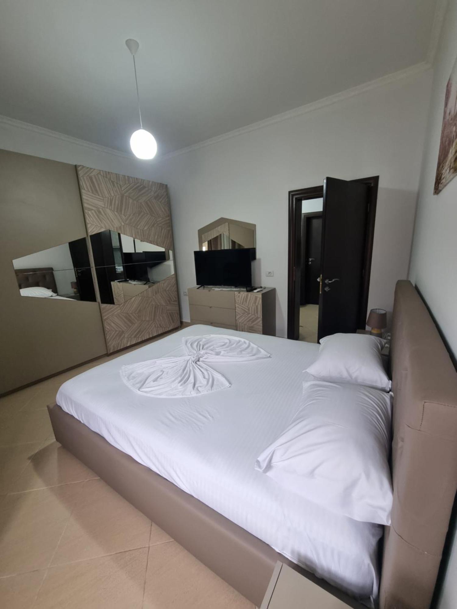 Vila Megi-Rent Room Vlorë Kamer foto